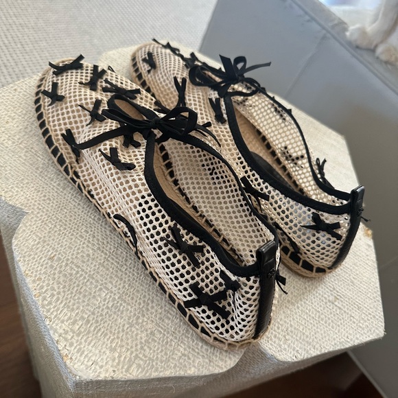 Black and White Bows Mesh Tory Burch Espadrille - Picture 6 of 6